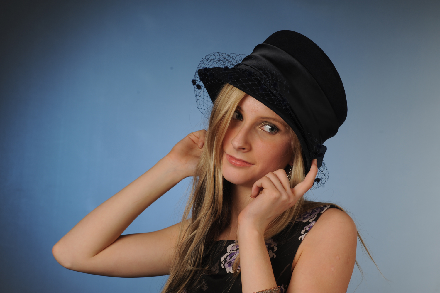 Oblicza Niedostrzegalnego Piękna